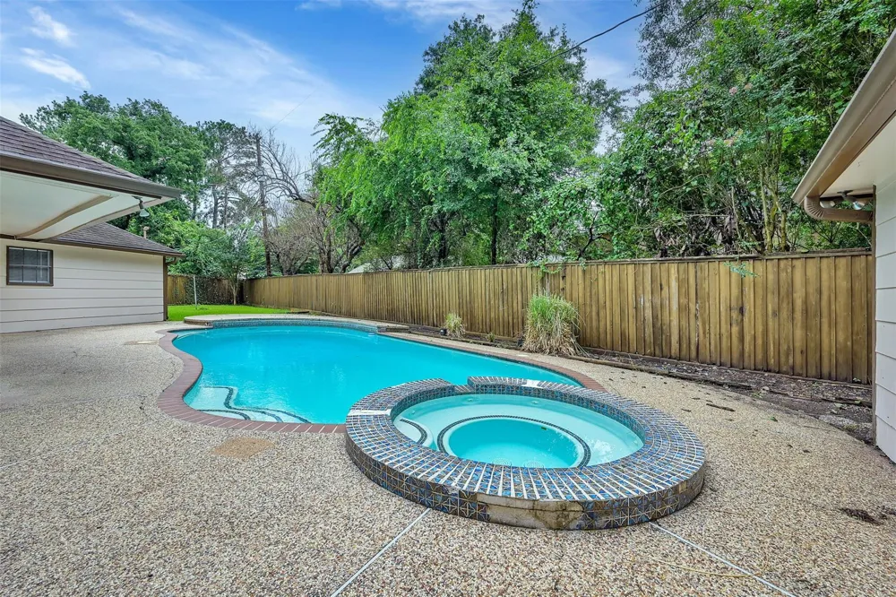 2010 Tucumcari Drive Houston, TX 77090