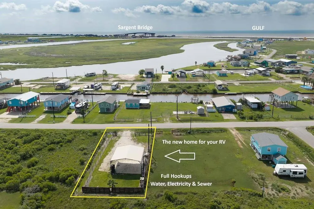 876 County Road 201 Sargent, TX 77414