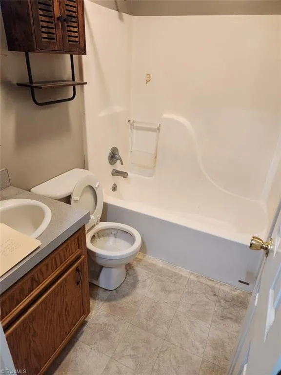 2095 Piney Mountain Road Walnut Cove, NC 27052