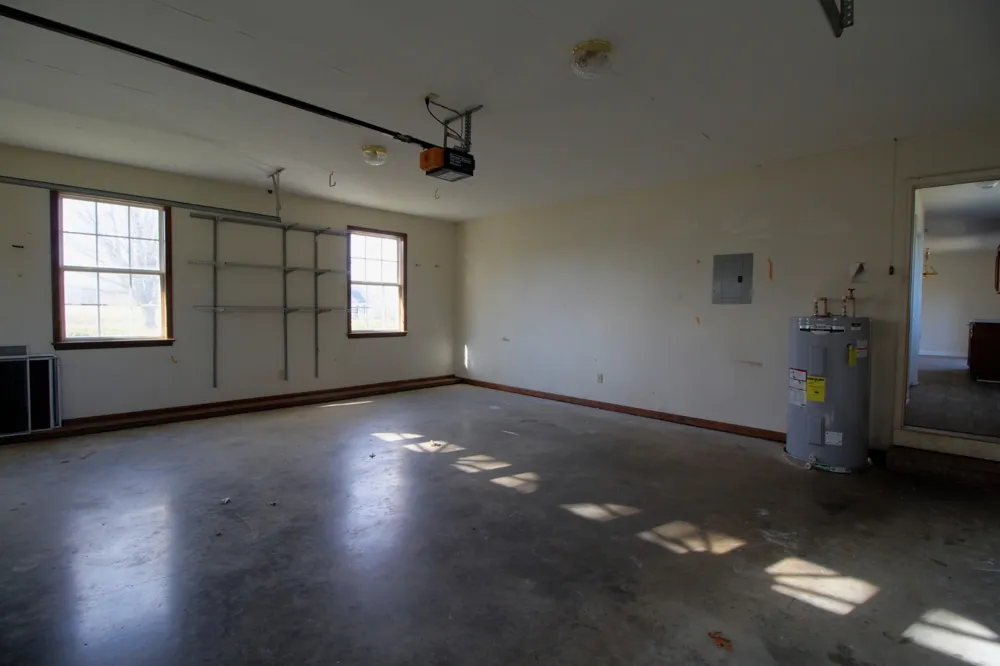 2347 Feedmill Rd Chapel Hill, TN 37034