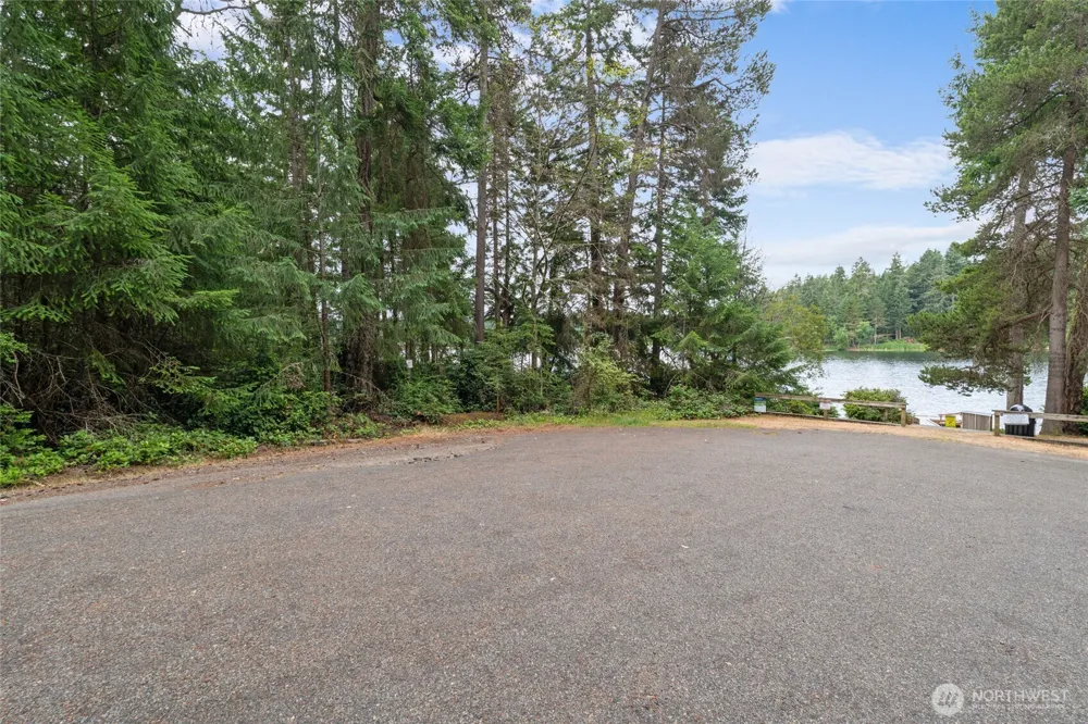 10718 Trout Place Anderson Island, WA 98303