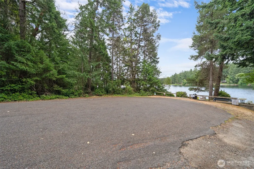 10718 Trout Place Anderson Island, WA 98303