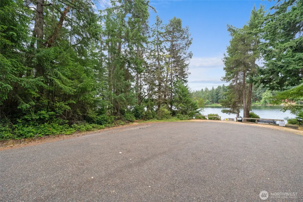 10718 Trout Place Anderson Island, WA 98303