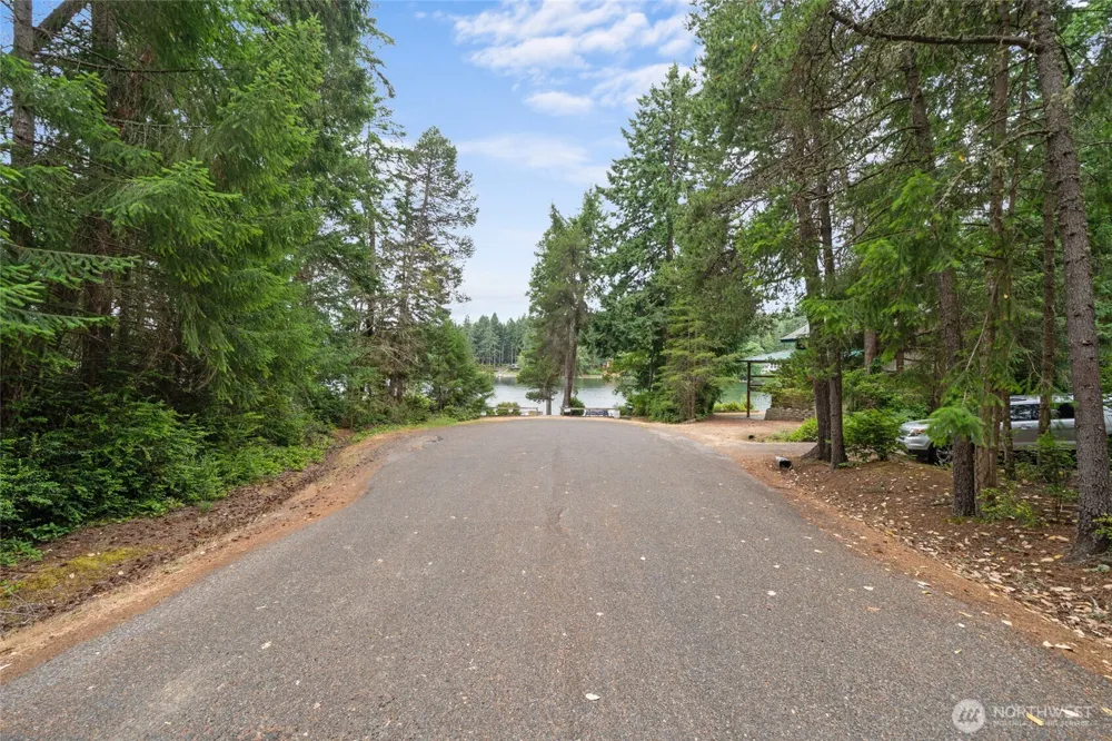 10718 Trout Place Anderson Island, WA 98303