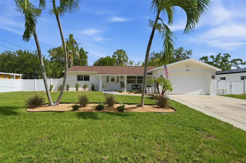 1819 MARYLAND AVENUE NE St Petersburg, FL 33703