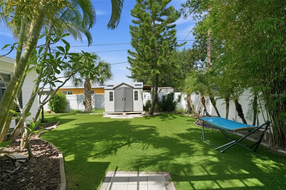 1819 MARYLAND AVENUE NE St Petersburg, FL 33703