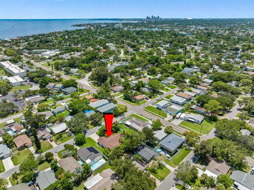 1819 MARYLAND AVENUE NE St Petersburg, FL 33703