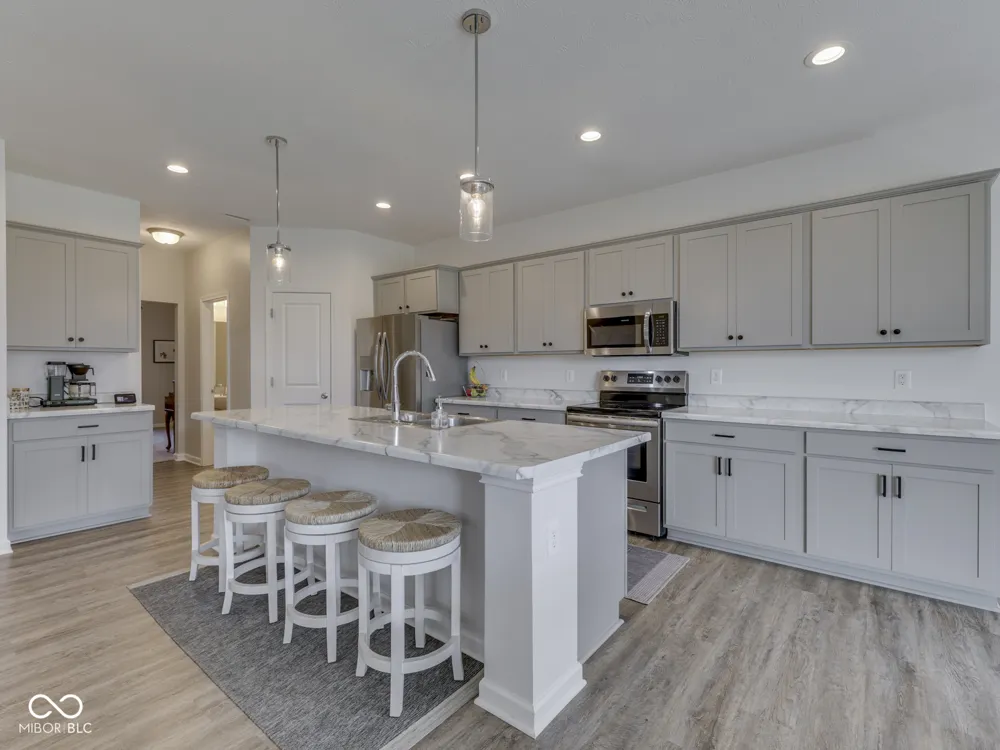 1145 Cobra Drive Franklin, IN 46131