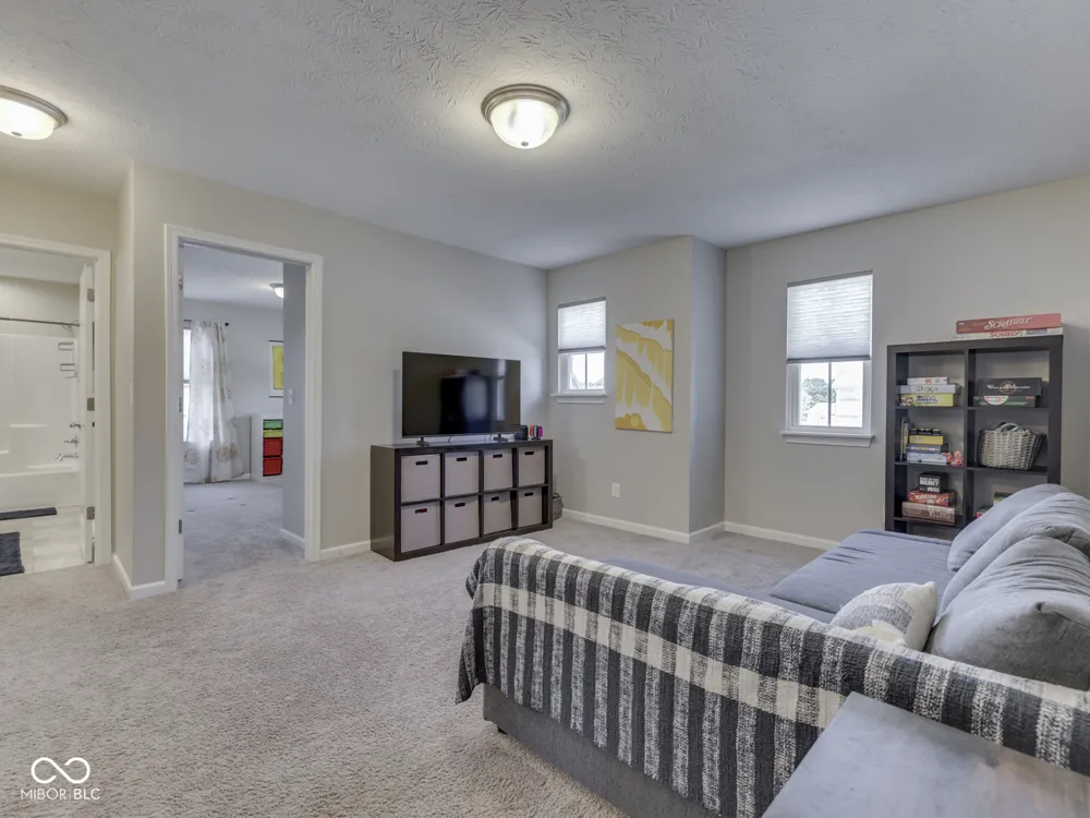 1145 Cobra Drive Franklin, IN 46131