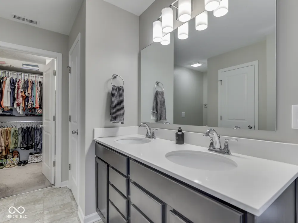 1145 Cobra Drive Franklin, IN 46131