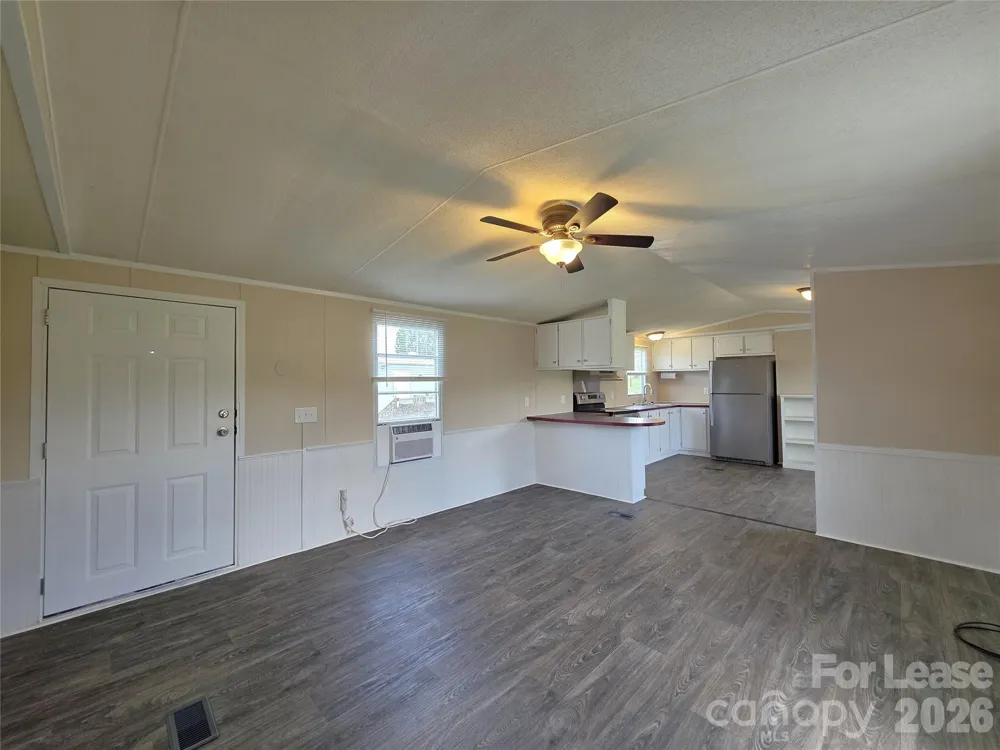 6870 Frankfurt Drive Concord, NC 28025