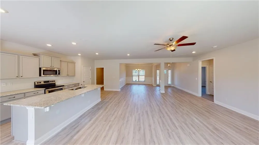 1041 Holliday Pass #24 Griffin, GA 30223
