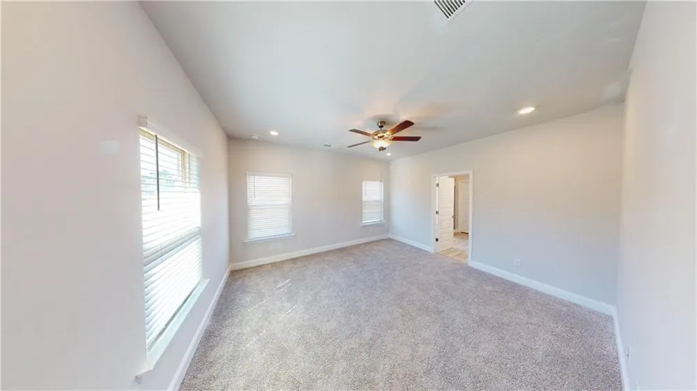 1041 Holliday Pass #24 Griffin, GA 30223