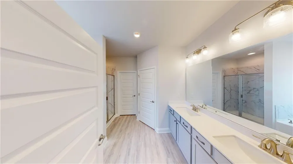1041 Holliday Pass #24 Griffin, GA 30223