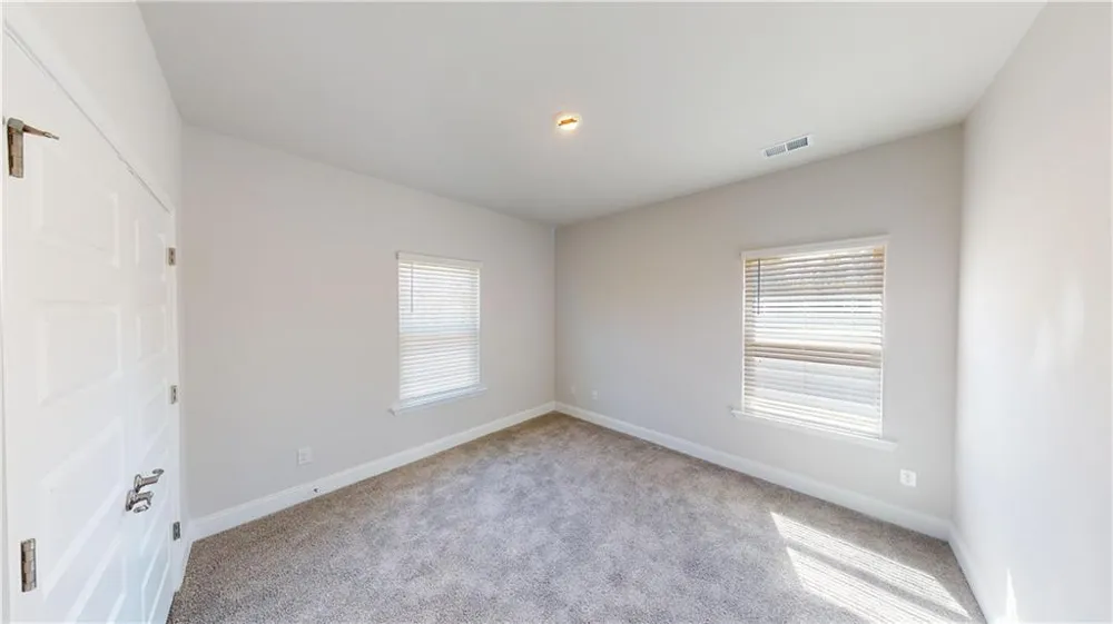 1041 Holliday Pass #24 Griffin, GA 30223