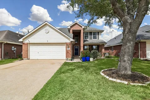 2802 White Sands Drive
