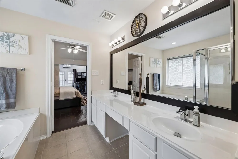 2802 White Sands Drive Deer Park, TX 77536
