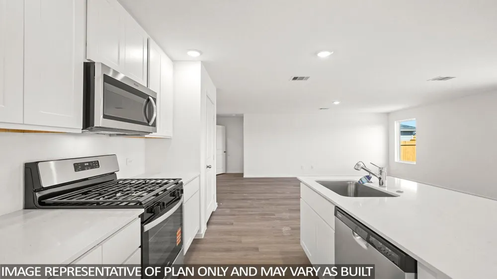395 China Grove Lane China, TX 77613