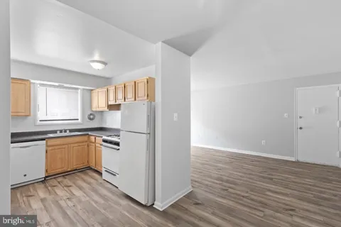 229 43RD ROAD NE