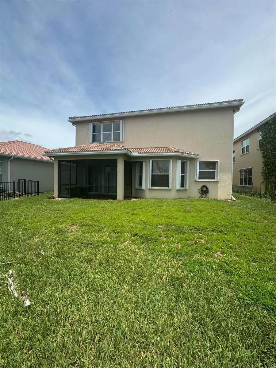10310 Carolina Willow Drive Fort Myers, FL 33913