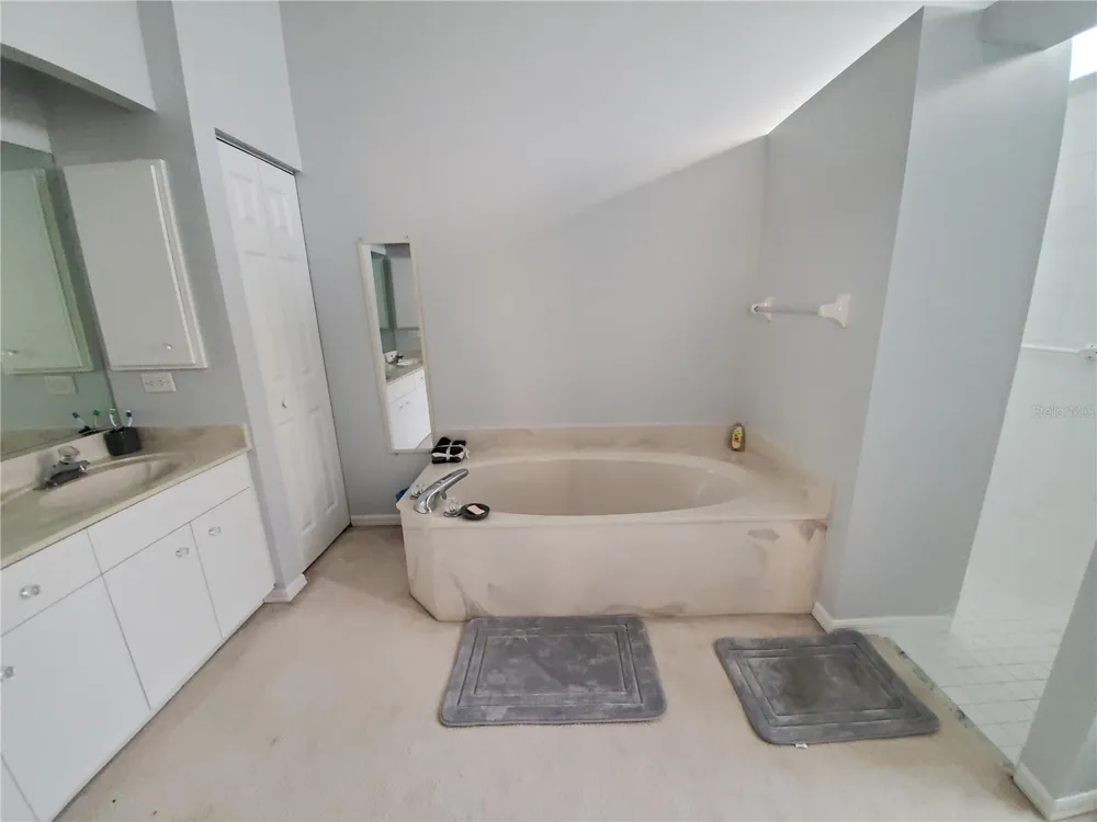1141 SOUTHLAKE COURT Venice, FL 34285