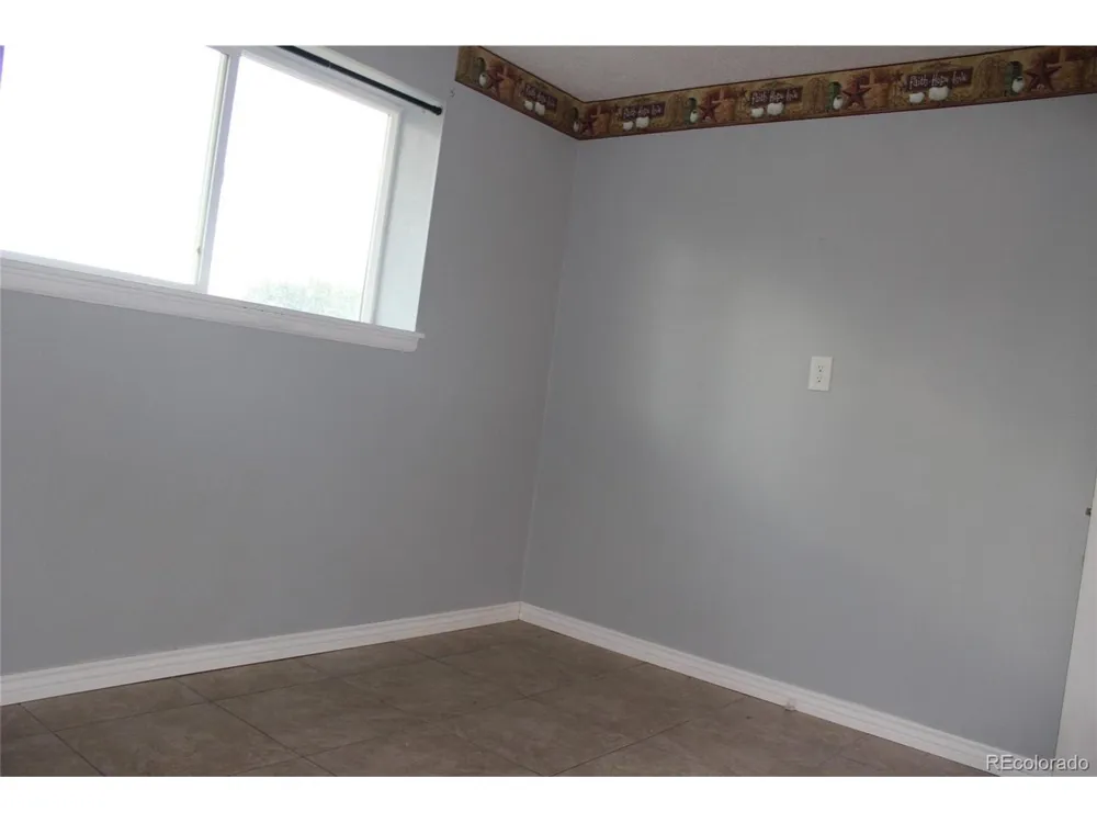 5055 Picket Drive Colorado Springs, CO 80918
