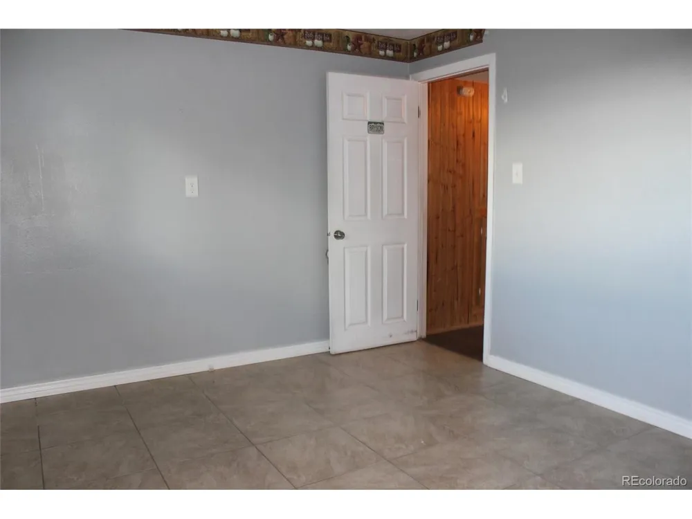 5055 Picket Drive Colorado Springs, CO 80918