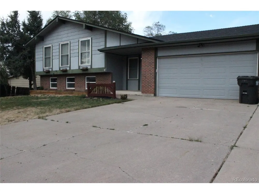 5055 Picket Drive Colorado Springs, CO 80918