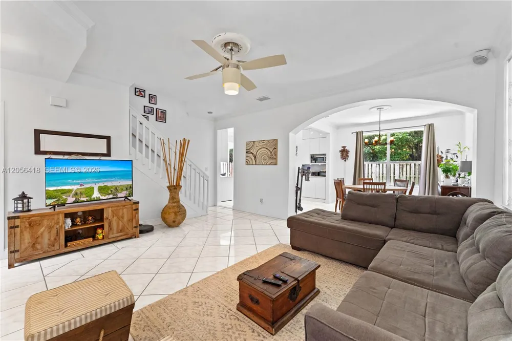 16102 Opal Creek Dr Weston, FL 33331