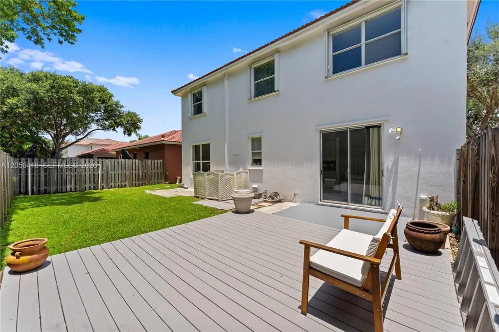16102 Opal Creek Dr Weston, FL 33331