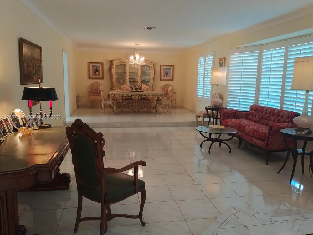 3440 NE 170th St North Miami Beach, FL 33160