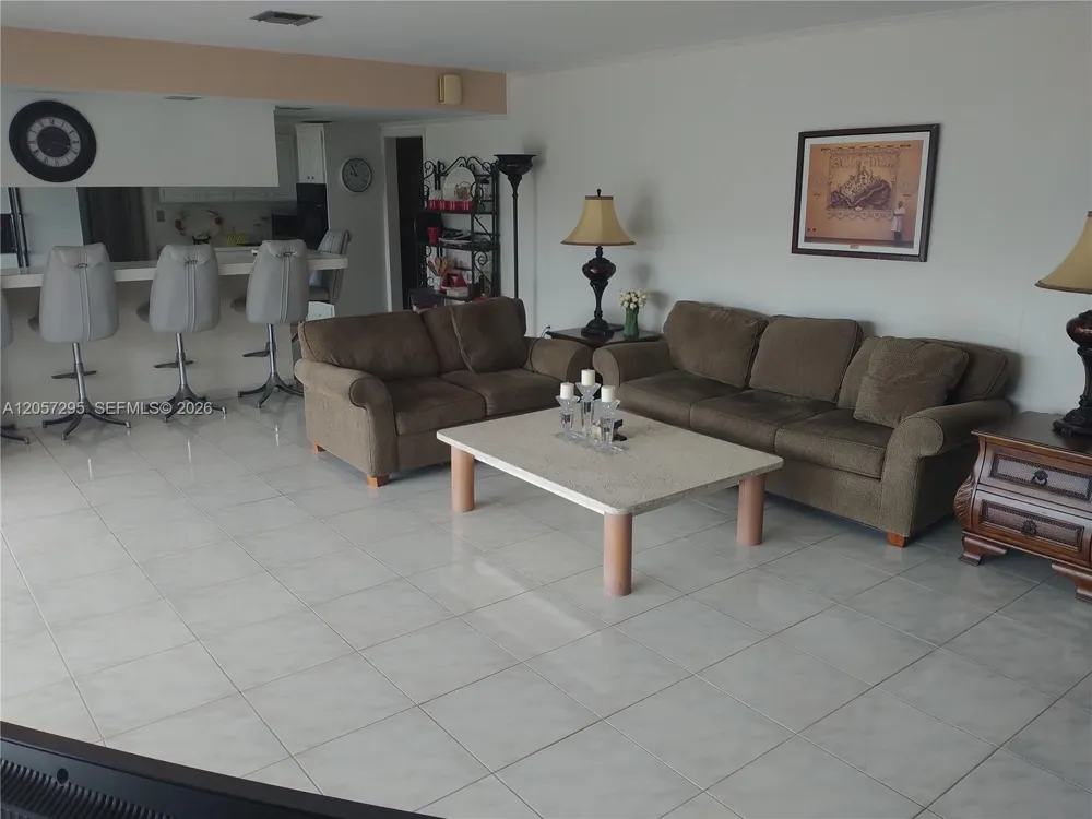 3440 NE 170th St North Miami Beach, FL 33160