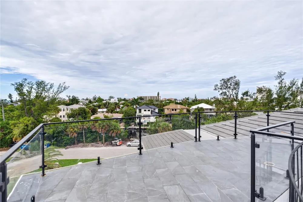 539 AVENIDA DEL NORTE Sarasota, FL 34242