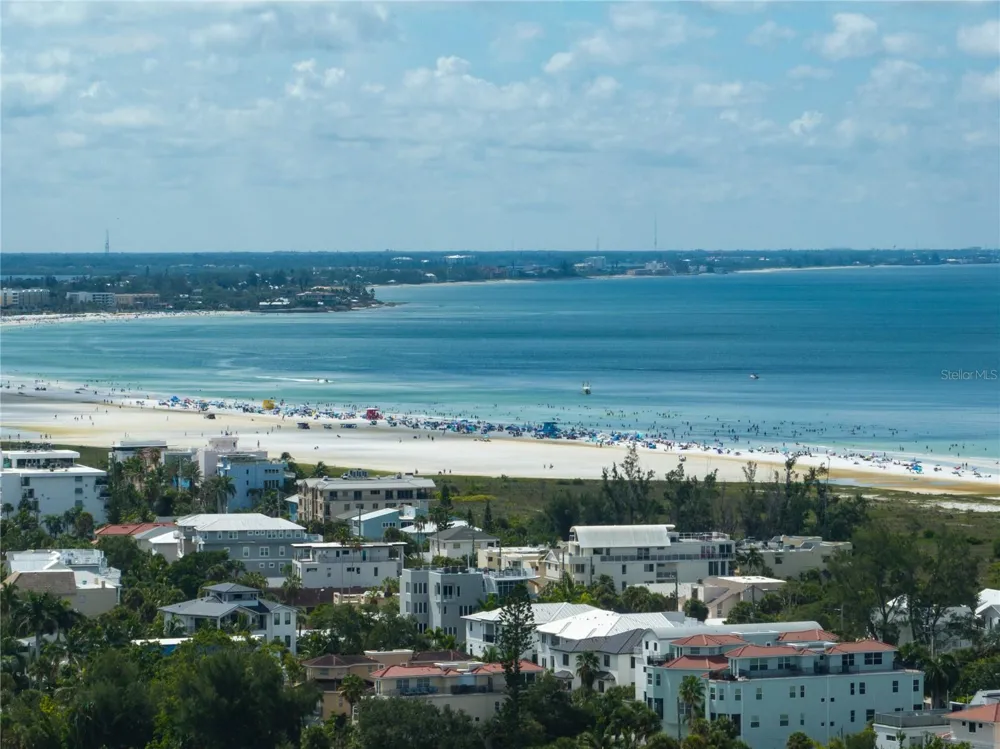539 AVENIDA DEL NORTE Sarasota, FL 34242