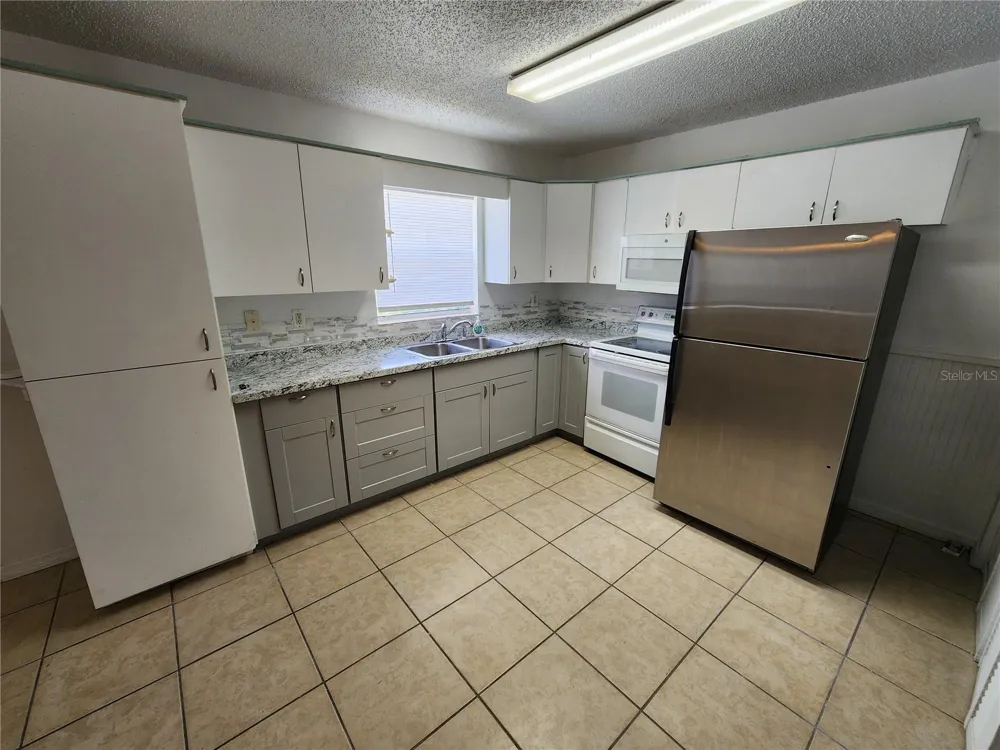 1917 FERN PALM DRIVE Edgewater, FL 32141