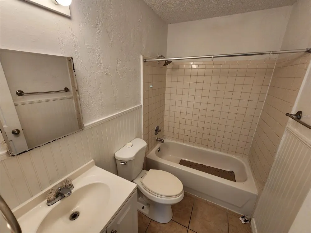 1917 FERN PALM DRIVE Edgewater, FL 32141