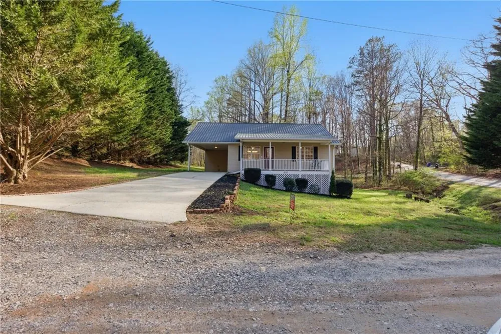 218 Eden Woods Clarkesville, GA 30523