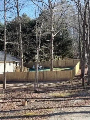 218 Eden Woods Clarkesville, GA 30523