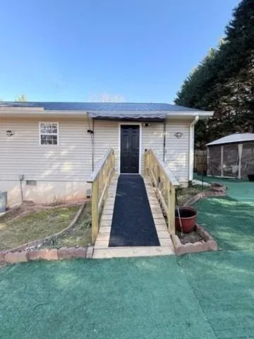 218 Eden Woods Clarkesville, GA 30523