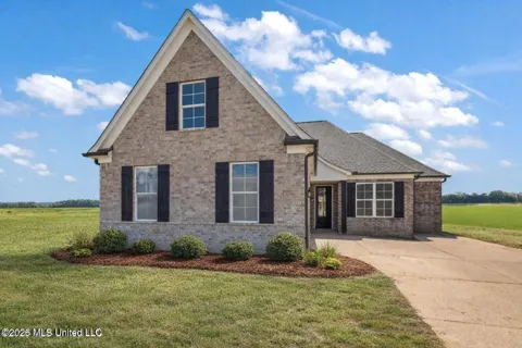 472 Sunflower Street
