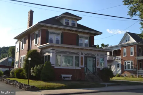 523 MAIN STREET
