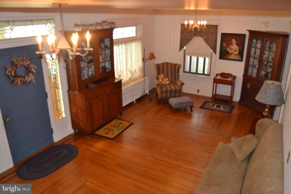 523 MAIN STREET Bally, PA 19503