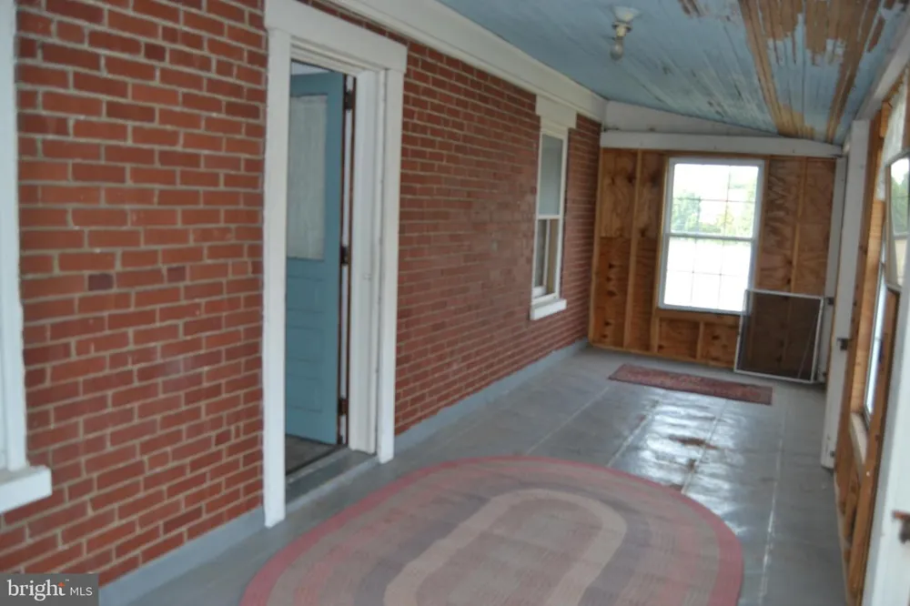 523 MAIN STREET Bally, PA 19503