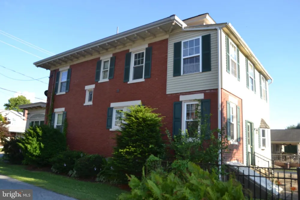 523 MAIN STREET Bally, PA 19503