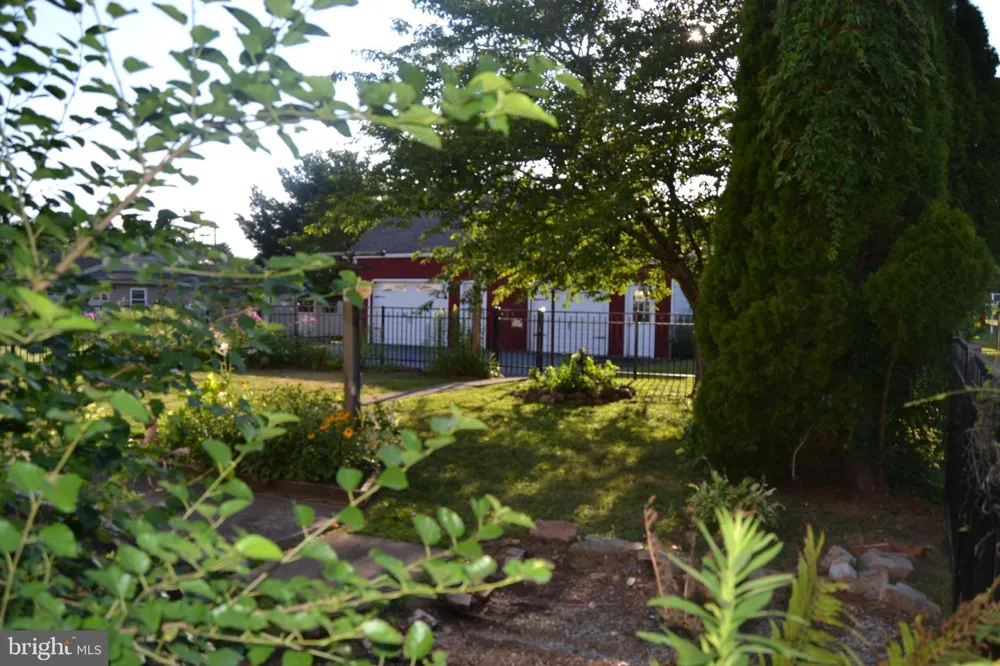 523 MAIN STREET Bally, PA 19503