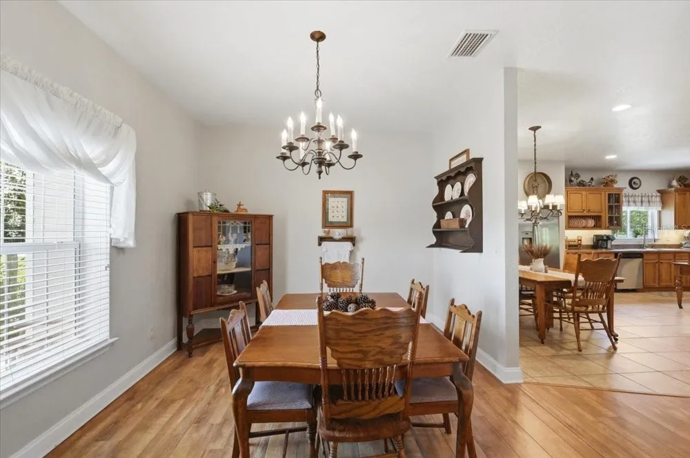 8404 MATHEWS ROAD Lakeland, FL 33809