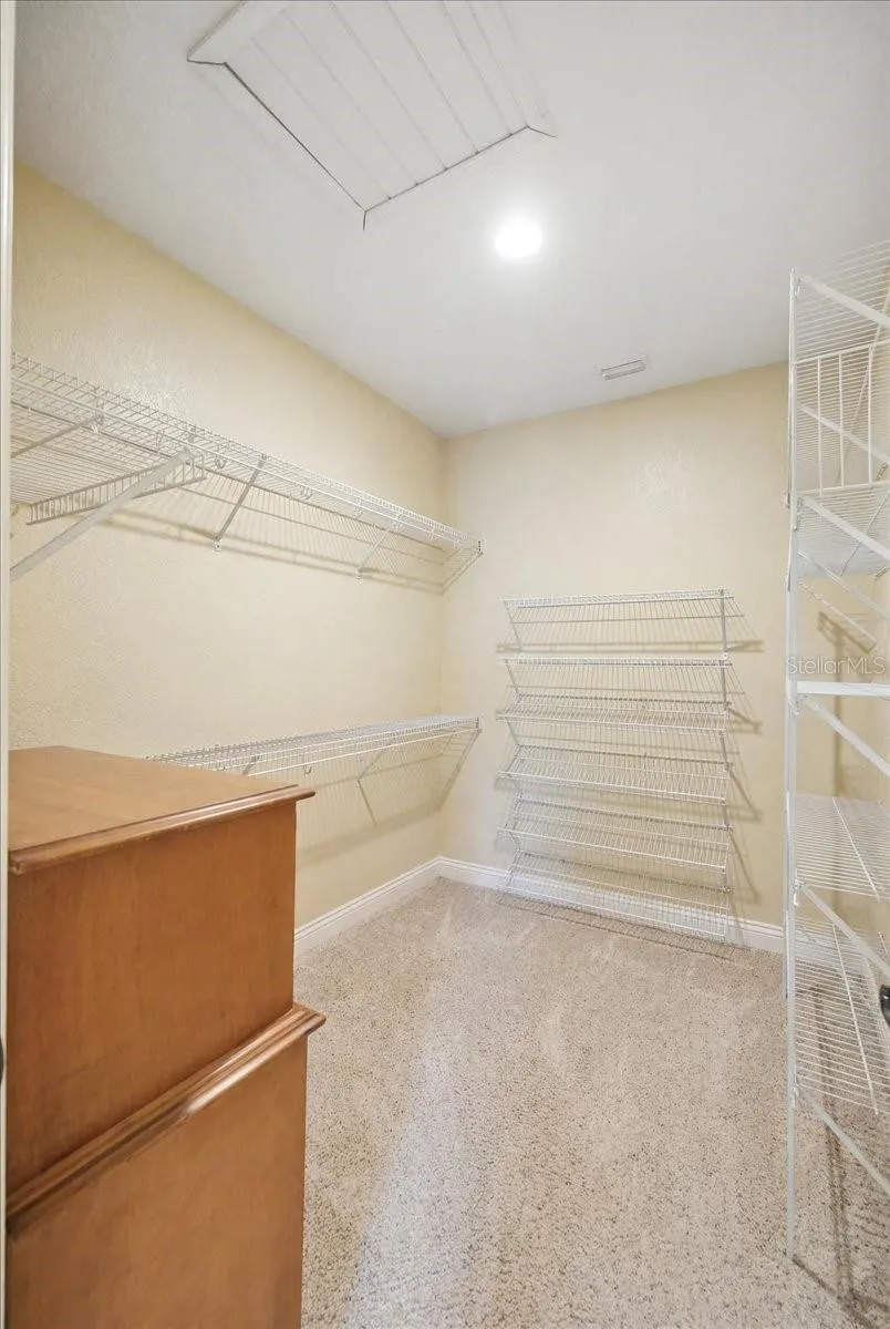 8404 MATHEWS ROAD Lakeland, FL 33809