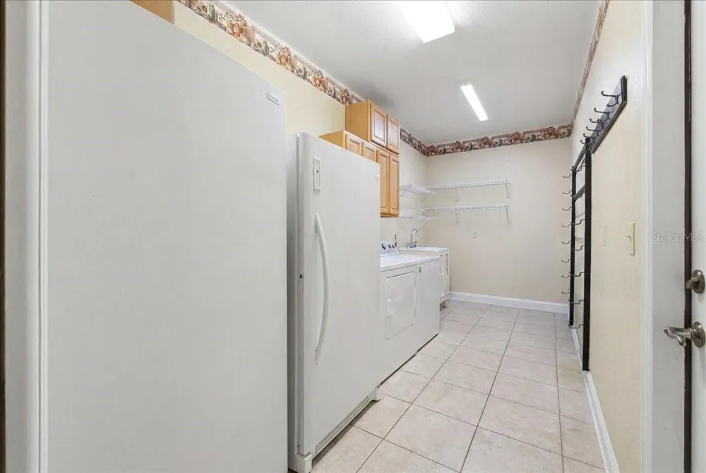 8404 MATHEWS ROAD Lakeland, FL 33809