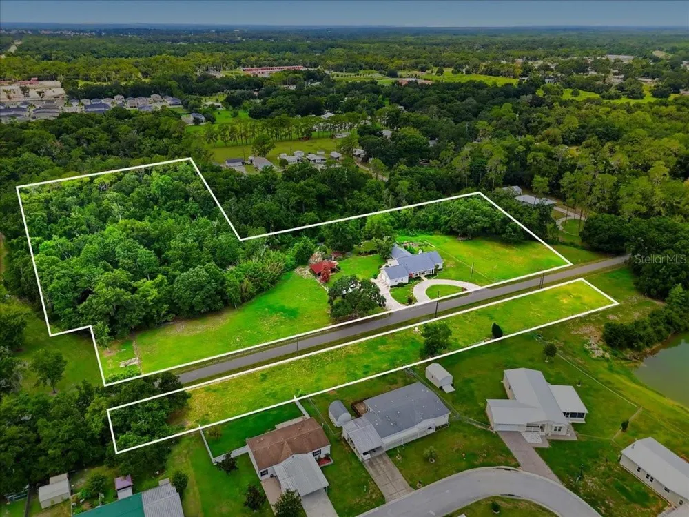 8404 MATHEWS ROAD Lakeland, FL 33809