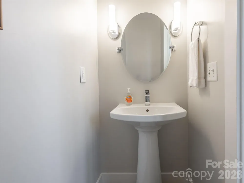 1 Bauhaus Court Asheville, NC 28801